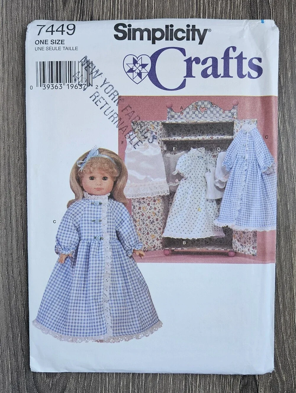 NEW Simplicity 7449 Wardrobe and Clothing for 18